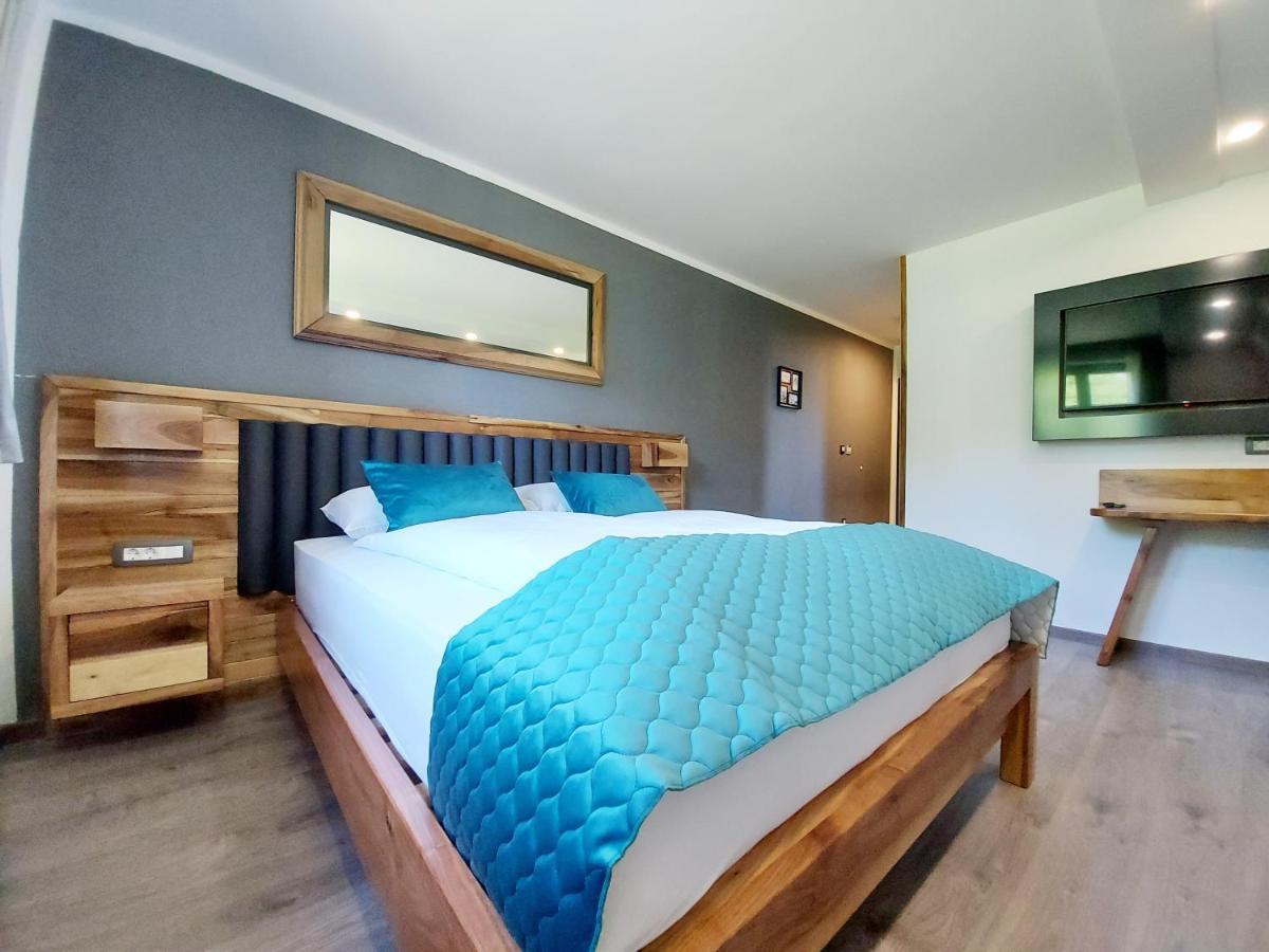Bed and Breakfast Etno Boutique à Plitvička Jezera Extérieur photo