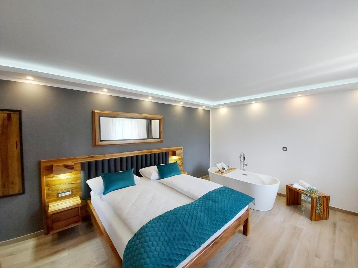 Bed and Breakfast Etno Boutique à Plitvička Jezera Extérieur photo